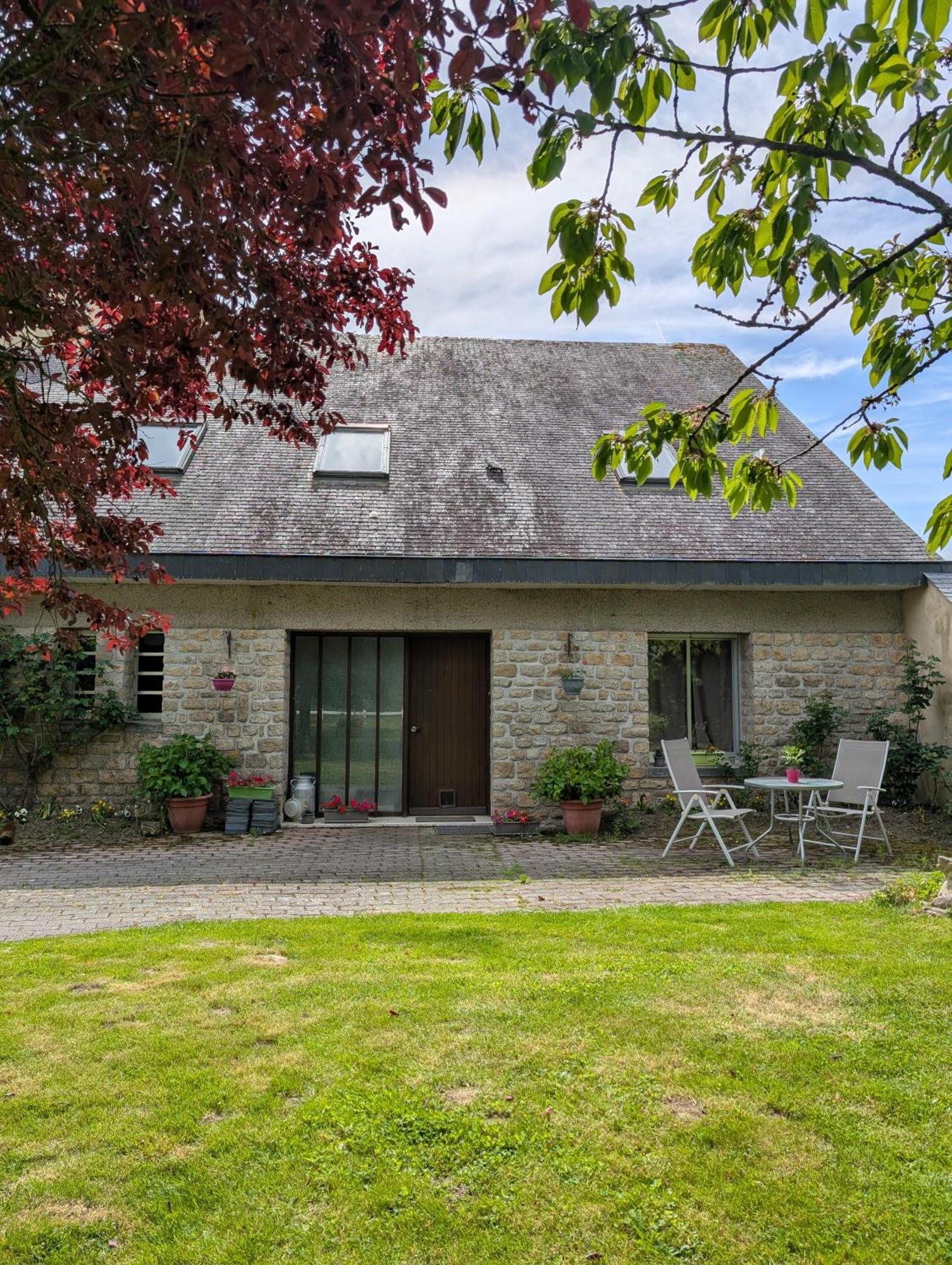 Bed and Breakfast A L Ombre Du Mont Saint Michel à Huisnes-sur-Mer Extérieur photo